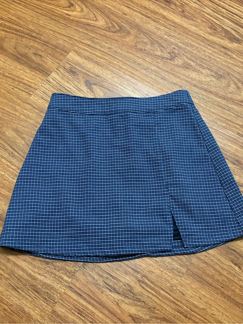 Hollister Co. ultra high-rise skirt blue, black & light blue checkered skort S